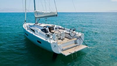 BOATZON | Beneteau Oceanis 401 2023