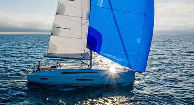 BOATZON | Beneteau Oceanis 401 2023