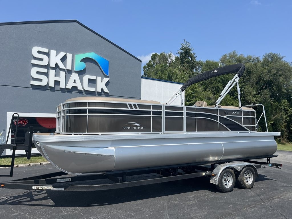 2023 Bennington 23 SXSR - Sold Boat