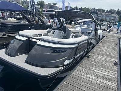 BOATZON | Bennington 27 QFBAX2 2024