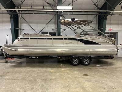 BOATZON | Bennington 2875 QSeries IO 2013