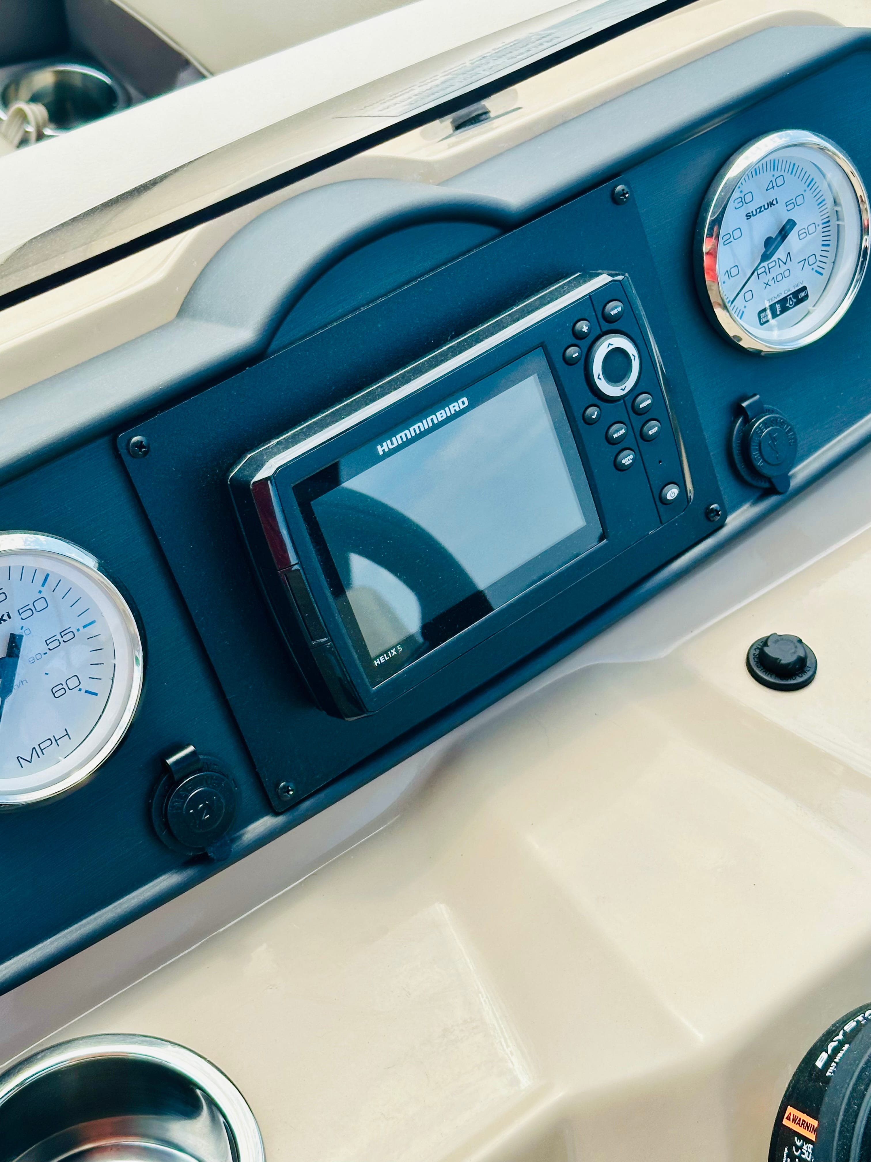 Used BENTLEY PONTOON 2024 for sale in central city, Pennsylvania