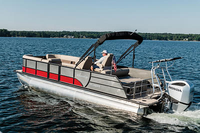 BOATZON | Bentley Legacy Swingback 220 2024
