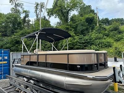 BOATZON | Bentley Pontoons 220 Cruise XL 2025