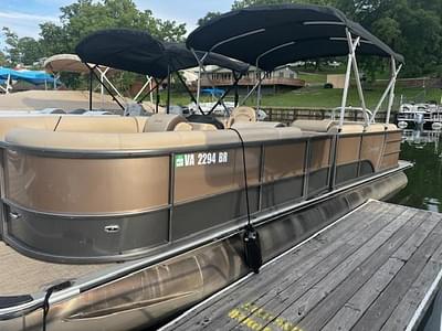 BOATZON | Bentley Pontoons 240 Crusie XL rental 2024