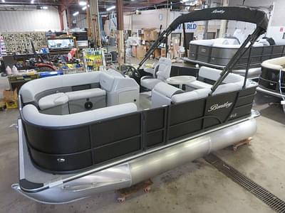 BOATZON | Bentley Pontoons LE 160 Cruise  Honda 4Stroke EFI 2024