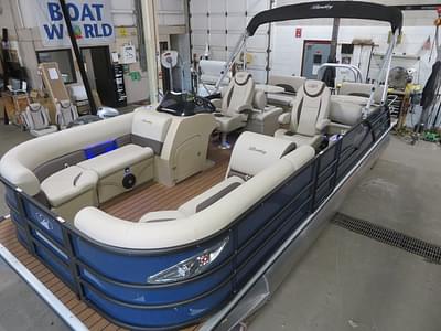 BOATZON | Bentley Pontoons Legacy 220 QSB Swingback  Honda 4Stroke EFI 2025