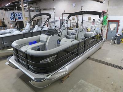 BOATZON | Bentley Pontoons Legacy 220 QSB Swingback  Honda 4Stroke EFI 2025