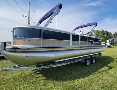 BOATZON | Bentley Pontoons Legacy 220 Quad Swingback 2024