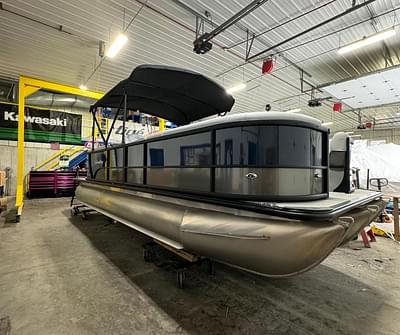 BOATZON | Bentley Pontoons Legacy 223 Navigator 2024