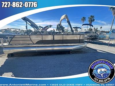 BOATZON | Bentley Pontoons Legacy 223 Swingback XLP3 2024