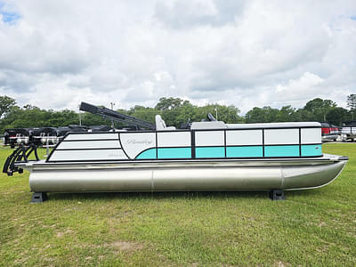 BOATZON | Bentley Pontoons Legacy 243 Swingback XLP3 2025