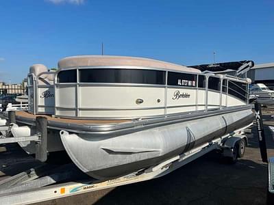 BOATZON | Berkshire 230 CL 2015