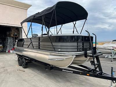 BOATZON | 2024 Berkshire 24 UL CTS