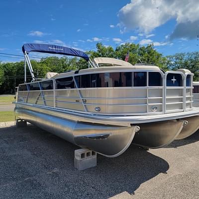 BOATZON | Berkshire Pontoons 24 UL CTS 275 2023