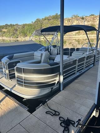 BOATZON | Berkshire Pontoons 24CL LE 2021