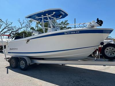 BOATZON | Blackfin 212 CC 2019