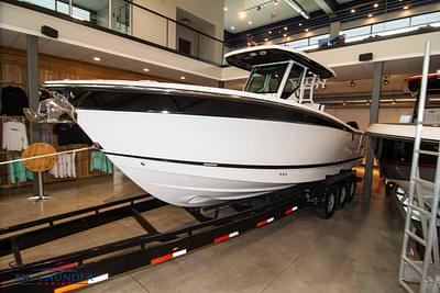 BOATZON | Blackfin 302 CC 2023