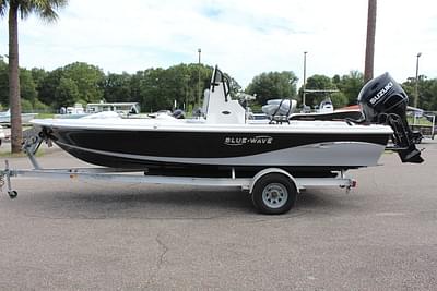 BOATZON | Blue Wave Boats 2200 Pure Bay 2023 BOATZON | Blue Wave Boats 2200 Pure Bay 2023
