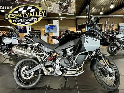 BOATZON | BMW F 900 GS Adventure Blackstorm Metallic 2024