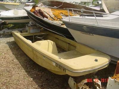 BOATZON | Bonito 150 bonanza bass boat hull optional Chrysler 55 1970