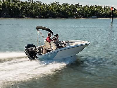 BOATZON | Boston Whaler 130 Super Sport 2024