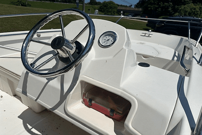 BOATZON | Boston Whaler 15 SUPER SPORT 2013