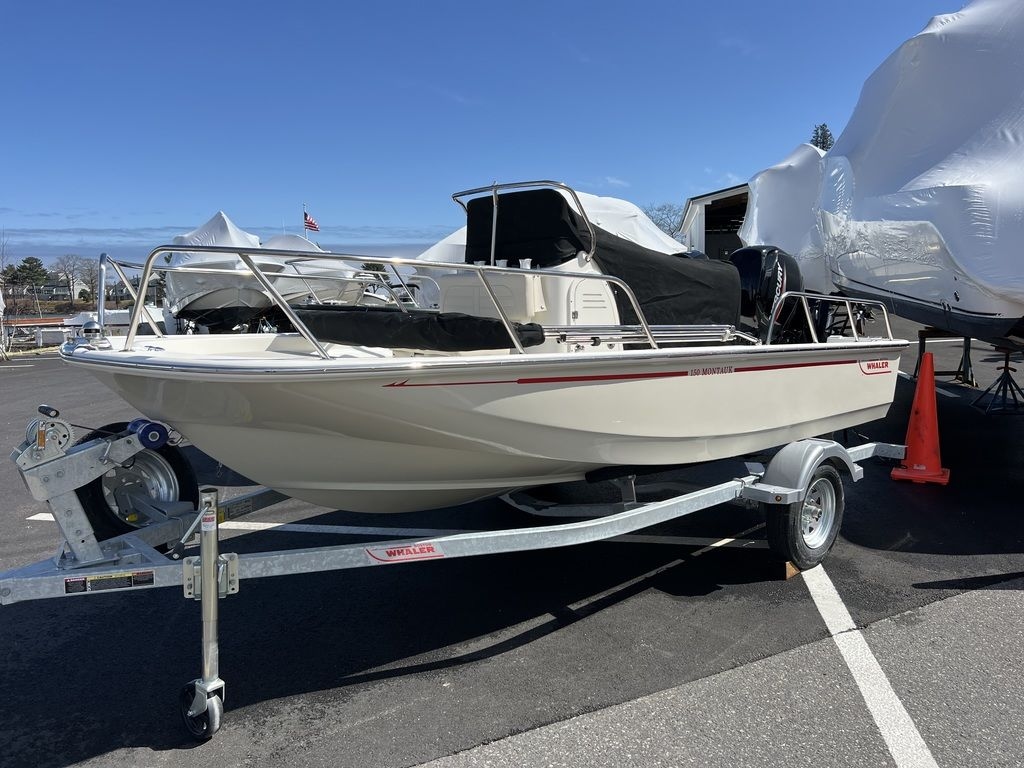 2024 Boston Whaler 150 Montauk - Sold Boat