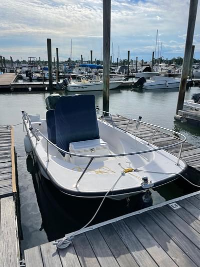 BOATZON | Boston Whaler 170 Montauk