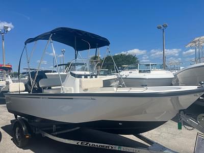 BOATZON | Boston Whaler 170 Montauk 2020