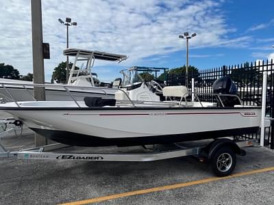 BOATZON | Boston Whaler 170 Montauk 2021