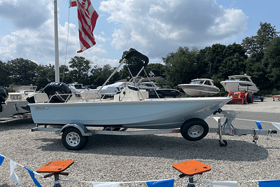 BOATZON | Boston Whaler 170 Montauk 2024