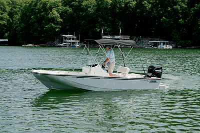 BOATZON | Boston Whaler 170 Montauk 2025