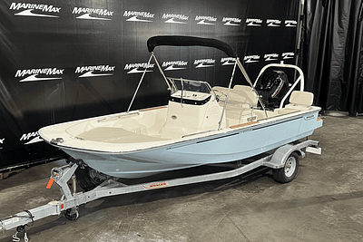 BOATZON | Boston Whaler 170 Montauk 2025