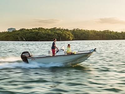 BOATZON | Boston Whaler 170 Montauk 2025