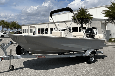 BOATZON | Boston Whaler 170 Montauk 2025