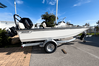 BOATZON | Boston Whaler 170 Montauk 2025