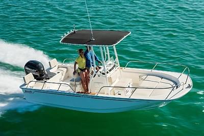 BOATZON | Boston Whaler 190 Montauk 2024