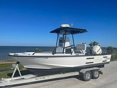 BOATZON | Boston Whaler 21 Outrage Justice Edition