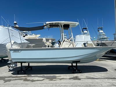 BOATZON | Boston Whaler 210 Montauk 2021