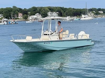 BOATZON | Boston Whaler 210 Montauk 2022