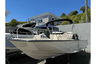 BOATZON | Boston Whaler 210 Montauk 2024