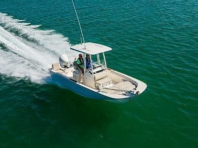 BOATZON | Boston Whaler 210 Montauk 2024