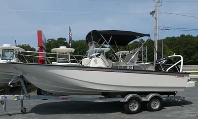 BOATZON | Boston Whaler 210 Montauk 2024