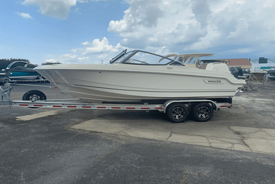 BOATZON | Boston Whaler 210 Vantage 2024