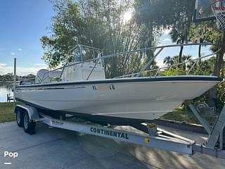 BOATZON | Boston Whaler 220 Dauntless