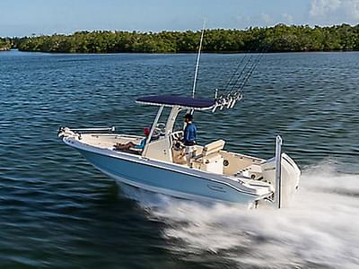 BOATZON | Boston Whaler 220 Dauntless 2024 BOATZON | Boston Whaler 220 Dauntless 2024