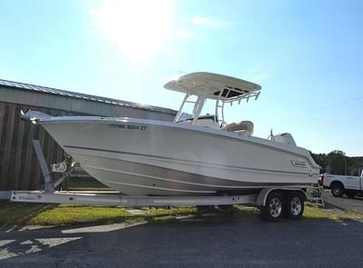 BOATZON | Boston Whaler 230 Outrage 2022