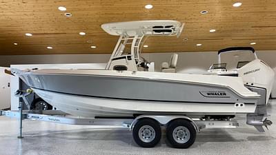 BOATZON | Boston Whaler 230 Outrage 2024