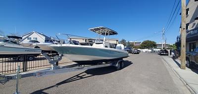 BOATZON | Boston Whaler 240 Dauntless 2017